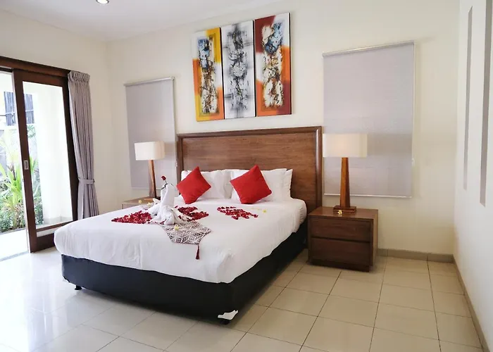 Akmali - 3 Bedrooms Villa