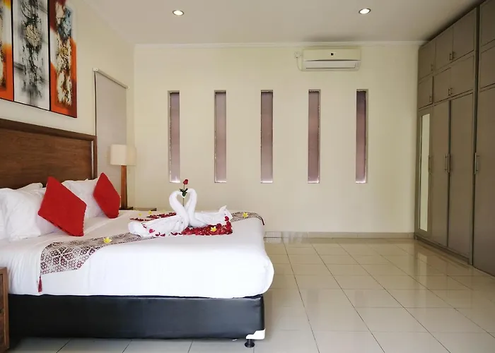 Akmali - 3 Bedrooms Villa *