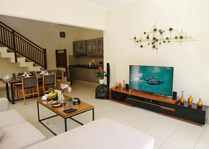 Akmali - 3 Bedrooms Villa *