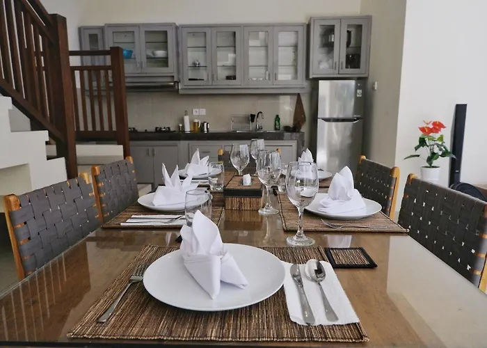 Akmali - 3 Bedrooms * Seminyak (Bali)